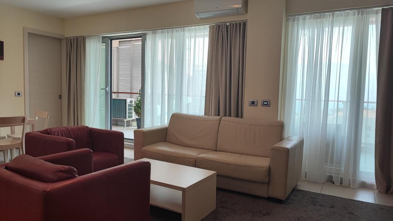 Oziris Apartment Будва Екстер'єр фото